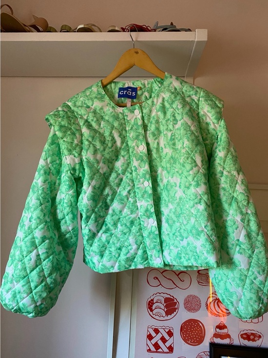 Lisa Says Gah Jackets & Blazers - Mint floral quilted jacket- Lisa says Gah